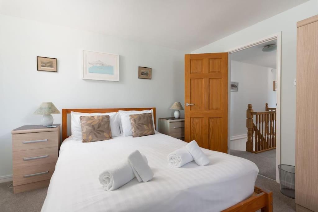 Charming 3 Bedroom Harbour Cottage With Parking Penzance Eksteriør bilde